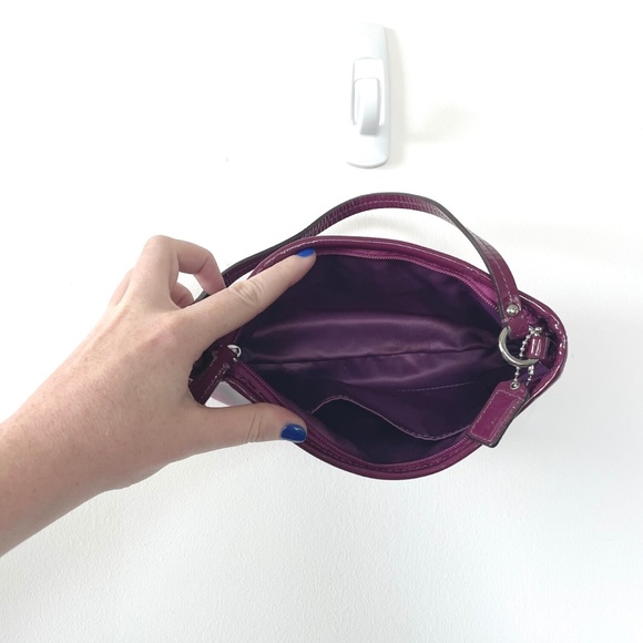 Coach Clutch Shoulder Bag Purse - Shiny Purple - Picture 5 of 7